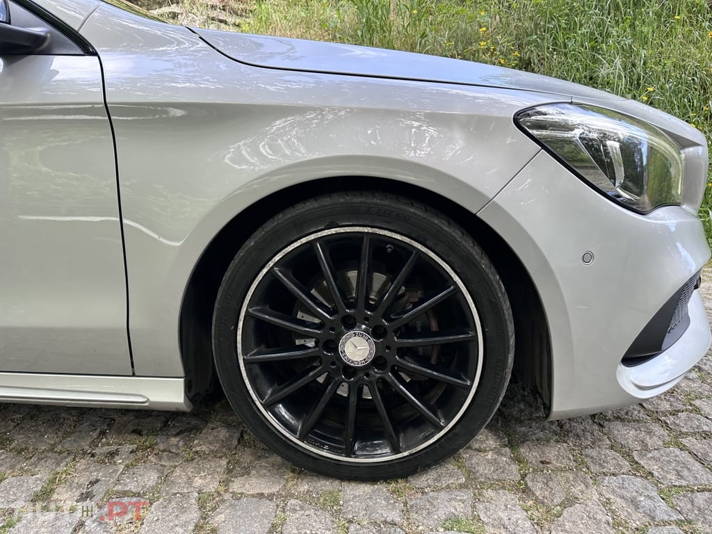 Mercedes-Benz CLA 200 d AMG Line
