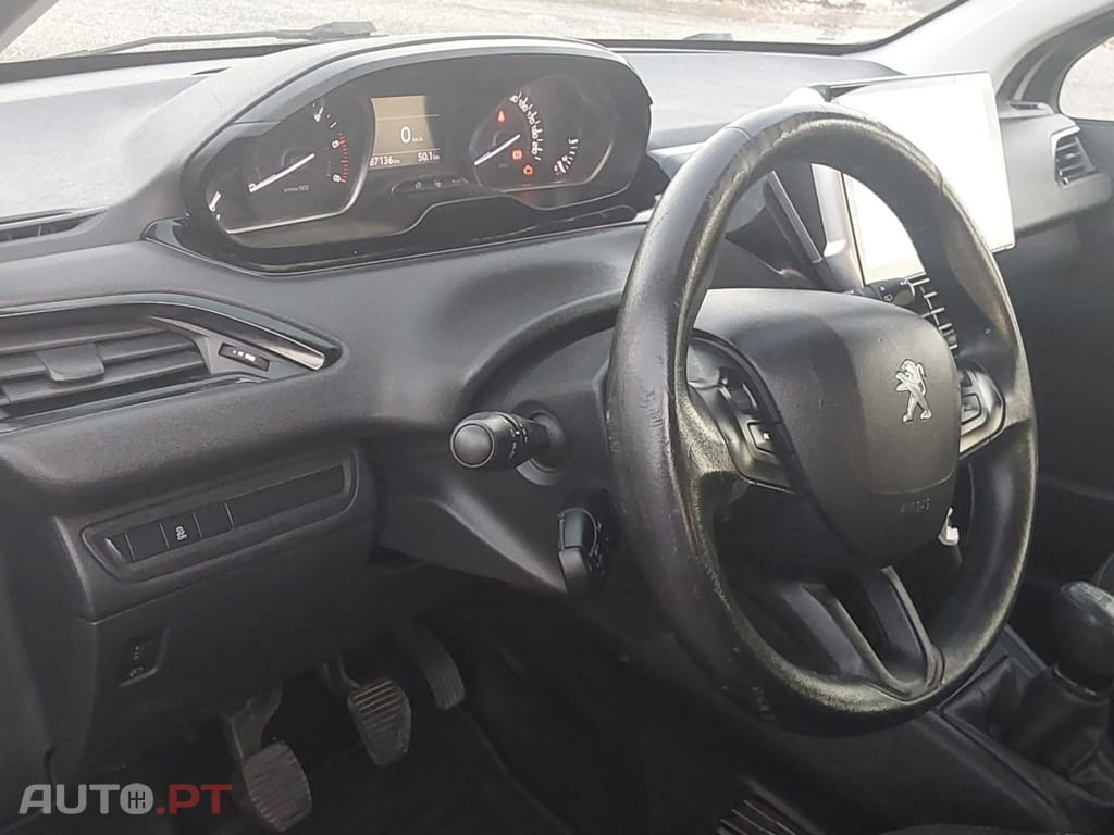 Peugeot 208 1.4 HDi Active