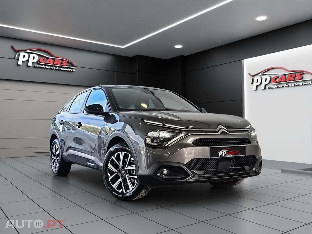 Citroen C4 BlueHDi 130 Stop&Start EAT8 SHINE