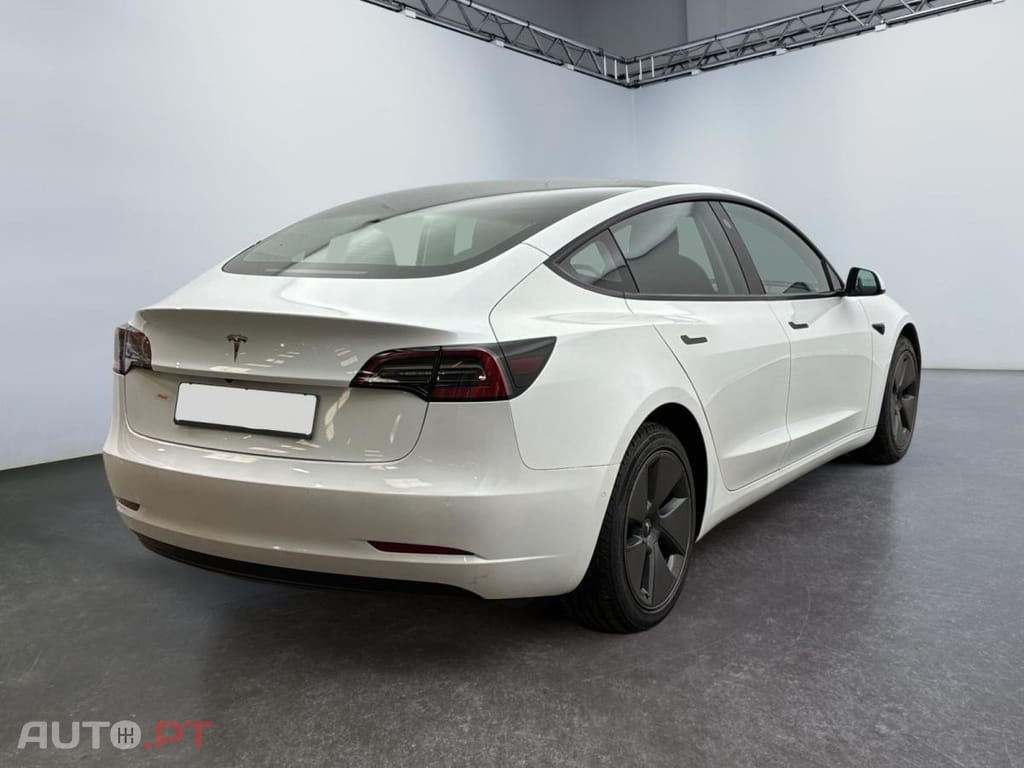 Tesla Model 3 Standard RWD Plus