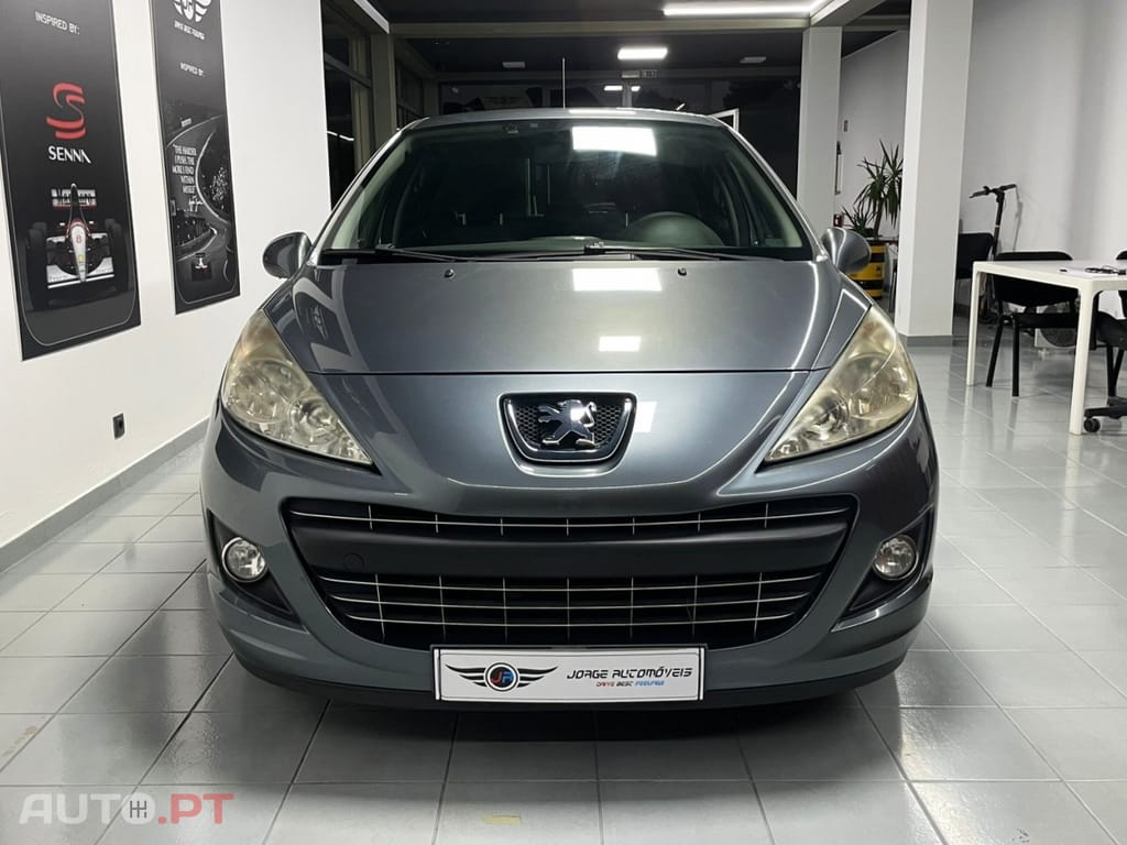 Peugeot 207 1.4 HDi SE Sportium