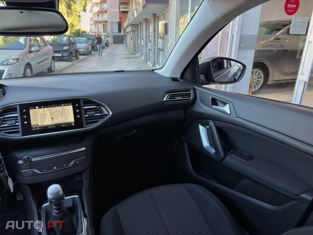 Peugeot 308 SW 1.5 BlueHDi Style