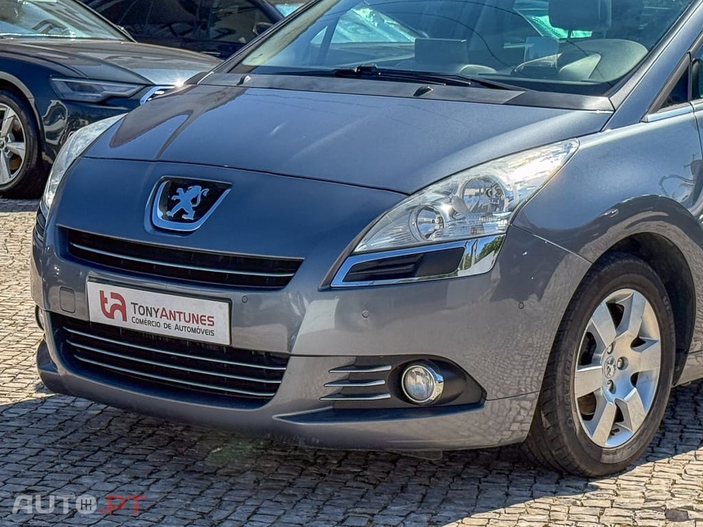 Peugeot 5008 1.6 E-HDi 5L Allure CMP6