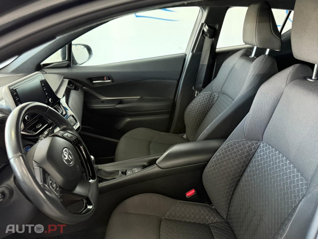 Toyota C-HR 1.8 Hybrid Comfort