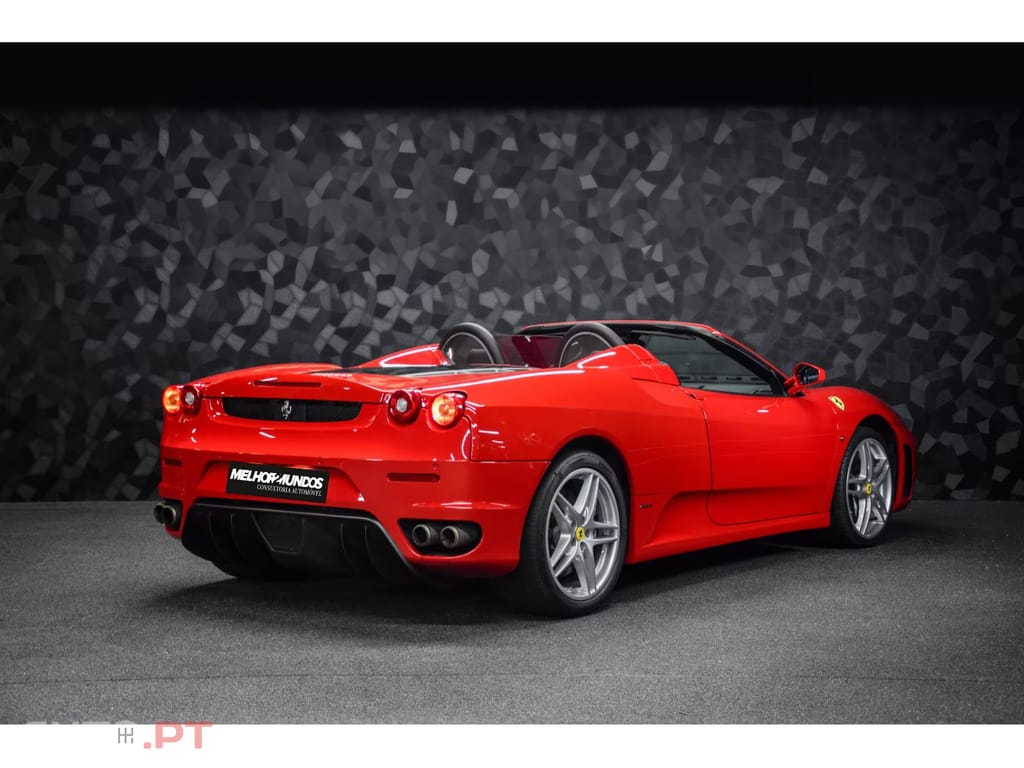 Ferrari F430 Spider V8