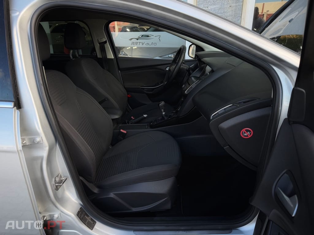 Ford Focus SW 1.5 TDCi EcoBlue Titanium