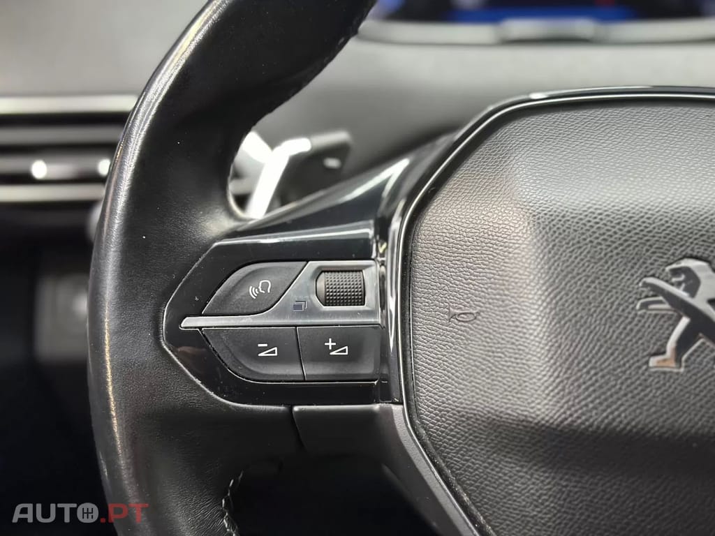 Peugeot 3008 1.5 BlueHDi Allure