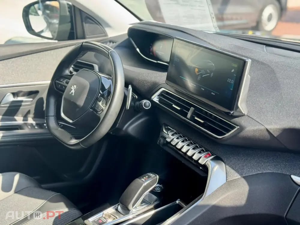 Peugeot 3008 4 Hybrid High Power