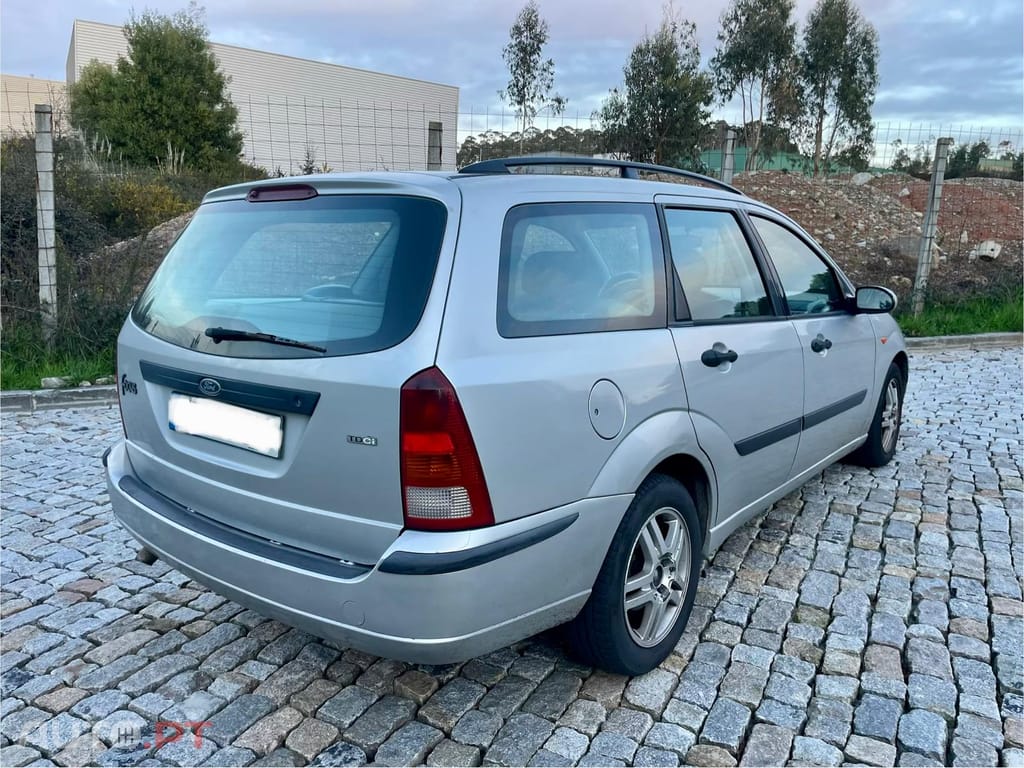 Ford Focus FOCUS