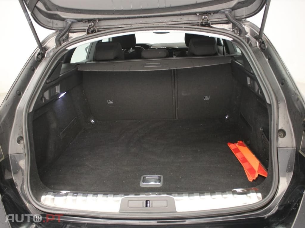 Peugeot 508 SW 1.6 Hybrid Active Pack e-EAT8