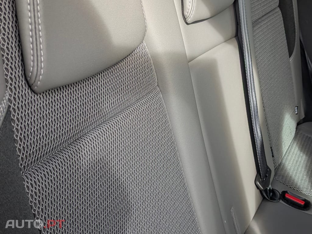 Peugeot 2008 Peugeot 2008 PureTech 110 GPF Stop&Start EAT6 Allure