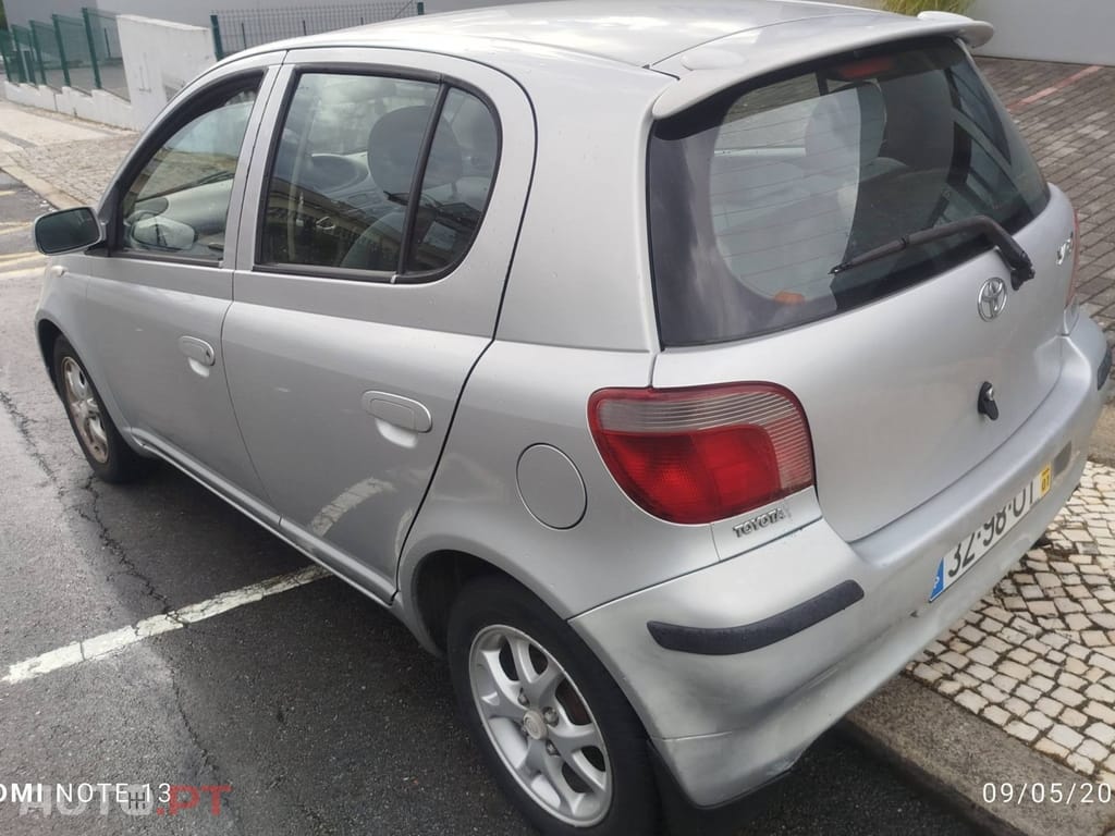 Toyota Yaris 1.0 Luna