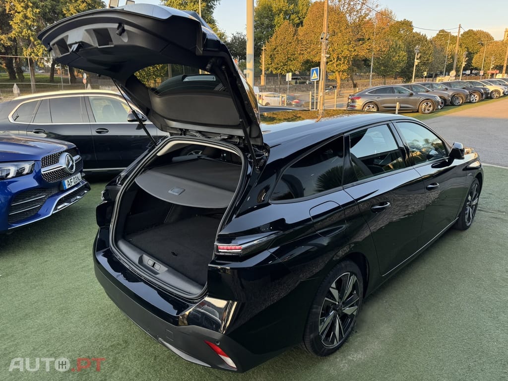 Peugeot 308 SW 1.6 Hybrid Active Pack e-EAT8