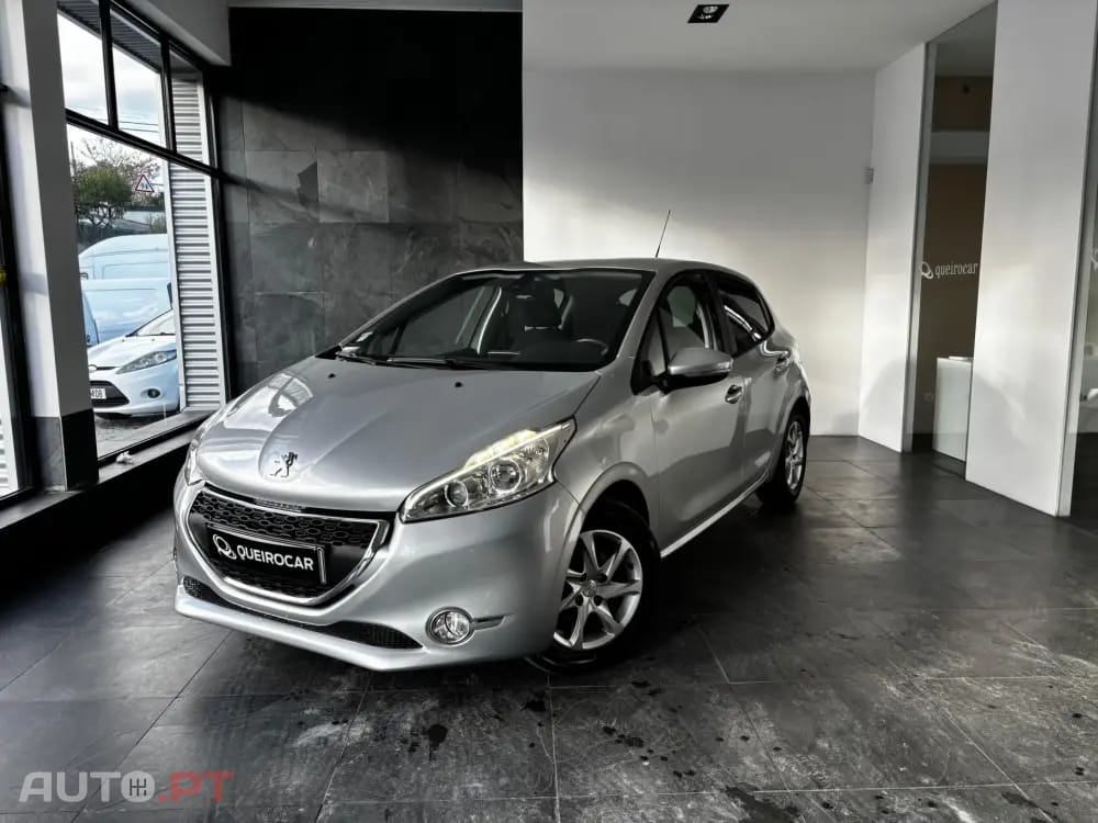 Peugeot 208 1.2 VTi Access