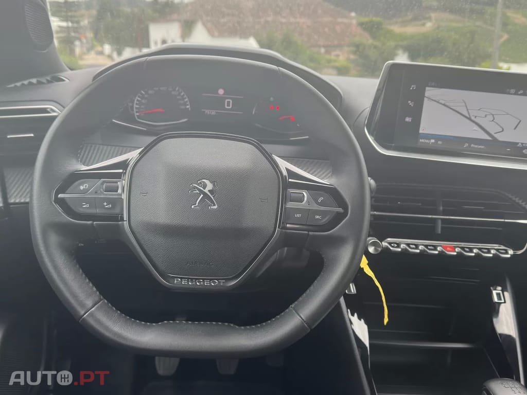 Peugeot 2008 1.2 PureTech Active