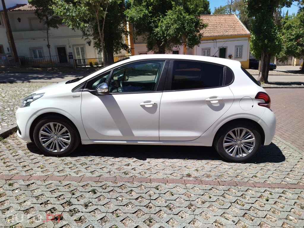 Peugeot 208 Style 1.2 Puretech