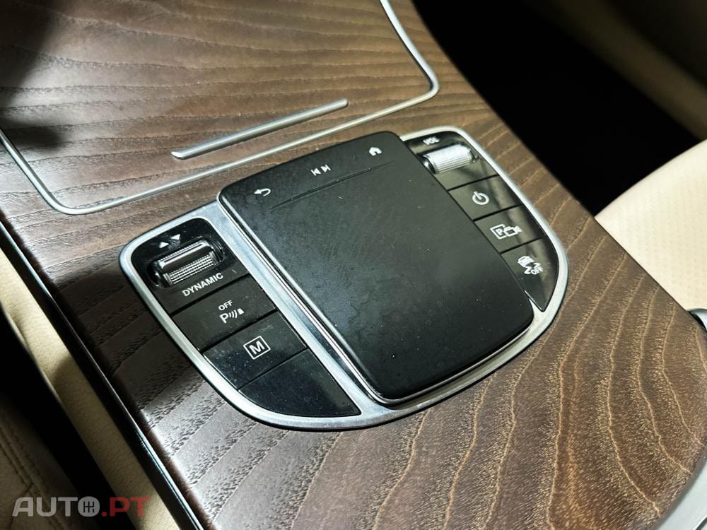 Mercedes-Benz GLC 300 e 4Matic 9G-TRONIC Edition AMG Line