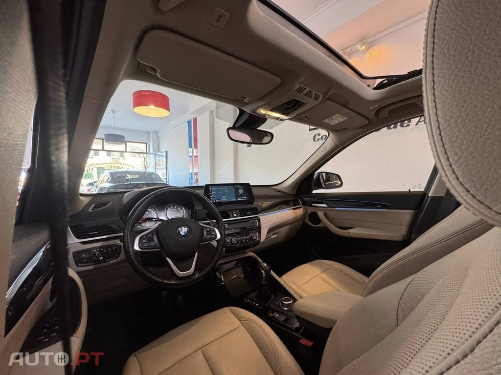 BMW X1 25 e xDrive xLine