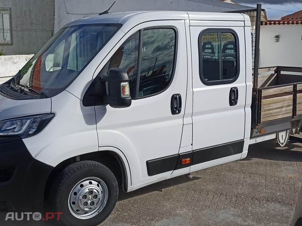 Peugeot Boxer 2.2 BlueHDi 335 L3 CD