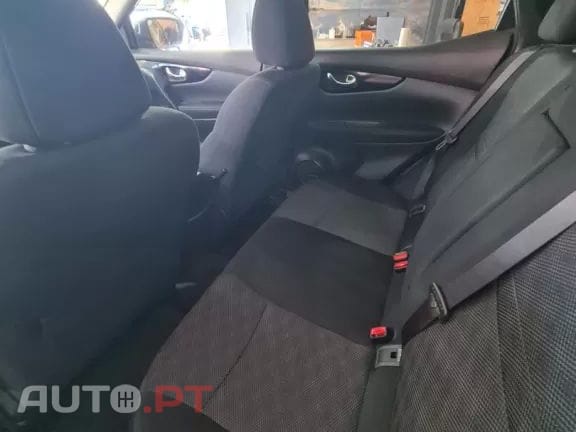 Nissan Qashqai 1.5 dCi 360