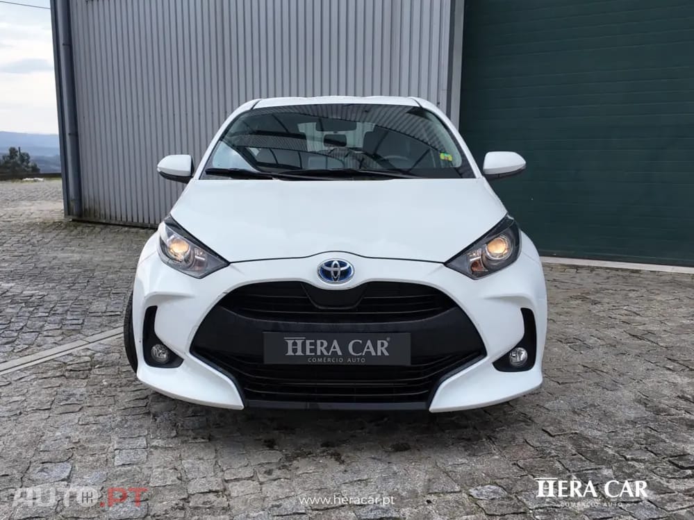 Toyota Yaris Dynamic Business