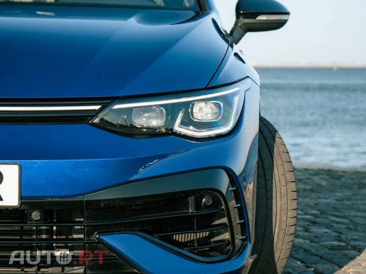 Volkswagen Golf 2.0 TSI R DSG