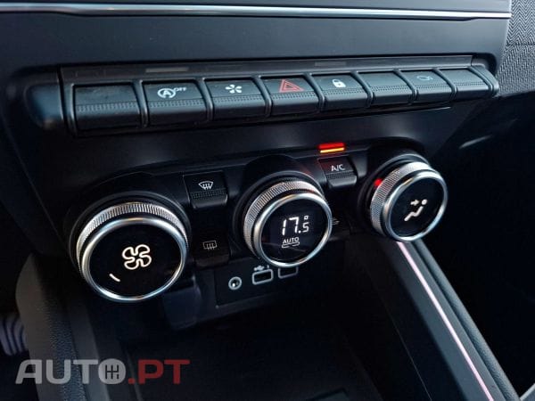 Renault Clio TCe 100 Bi-Fuel Techno