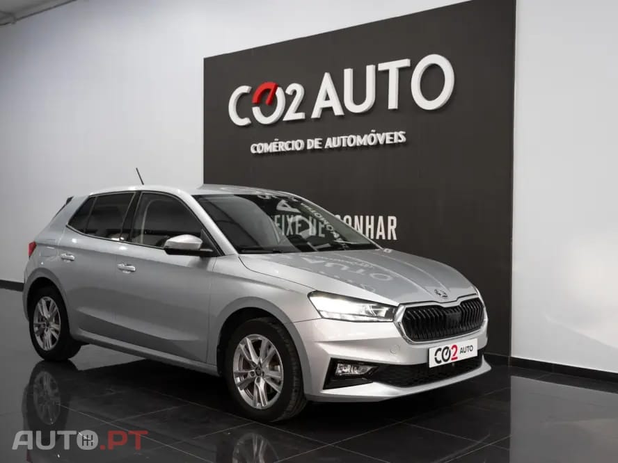 Skoda Fabia 1.0 TSI Selection DSG