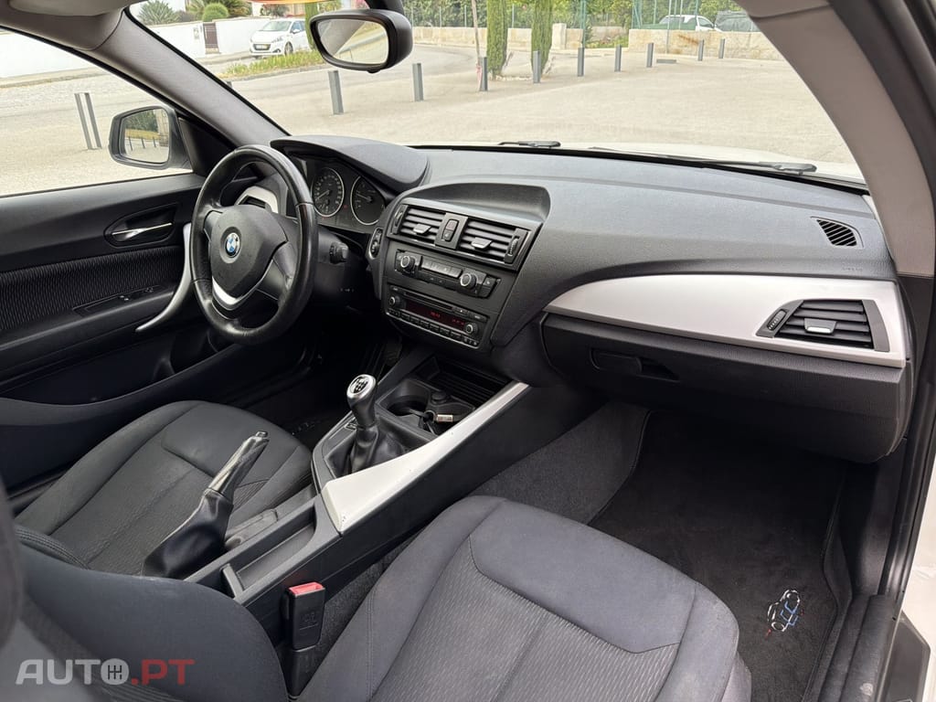 BMW 114 i Line Urban
