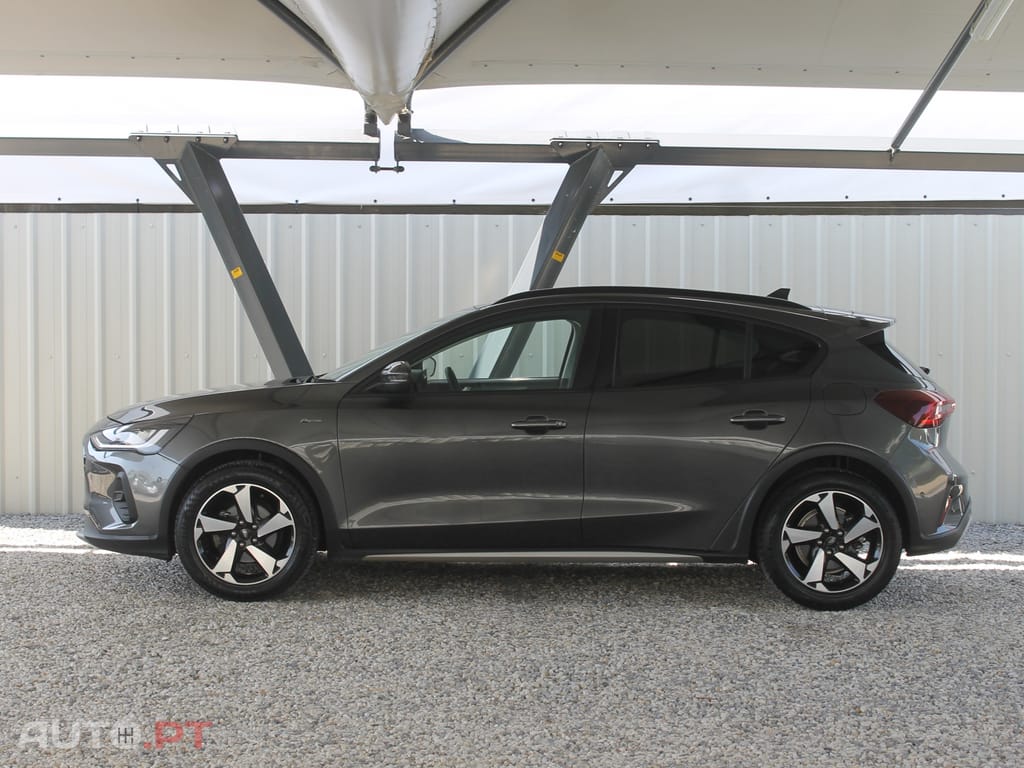 Ford Focus 1.0 EcoBoost MHEV Active X