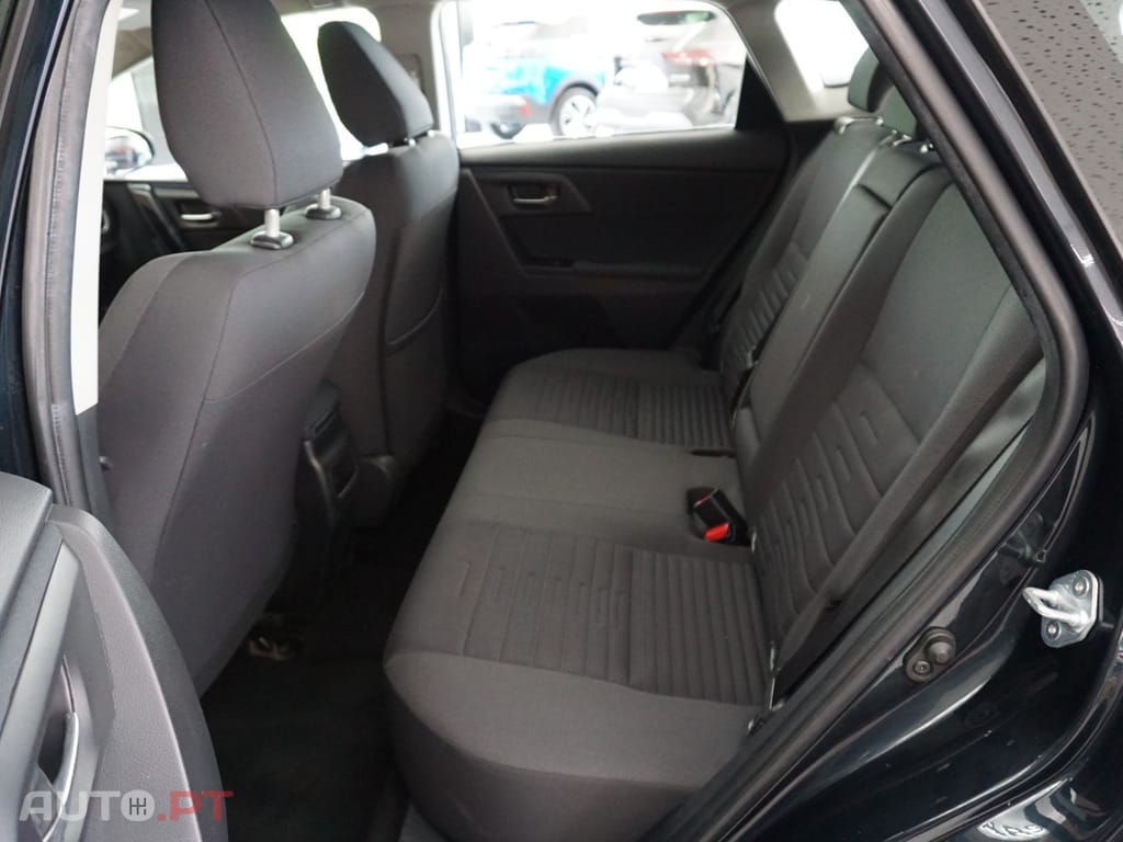Toyota Auris 1.2 Turbo Design Edition