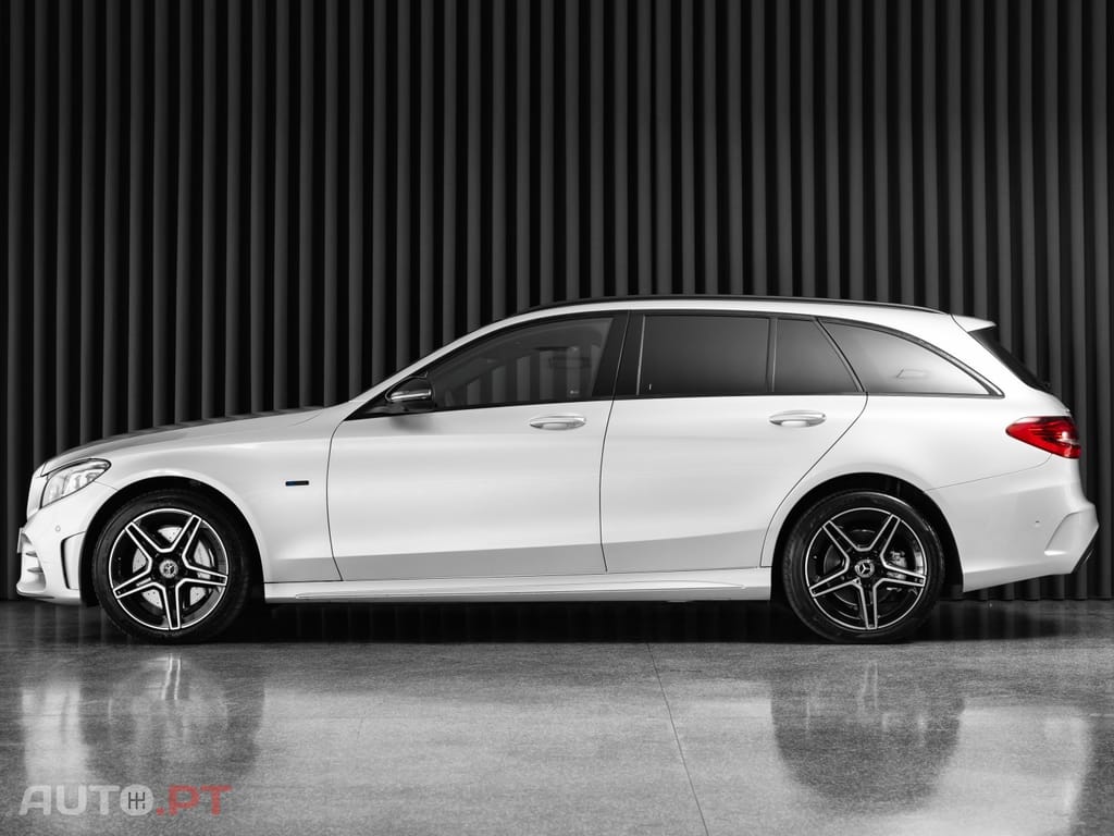 Mercedes-Benz C 300 de AMG Line