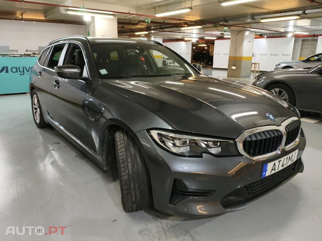 BMW 320 e Pack Essence Auto