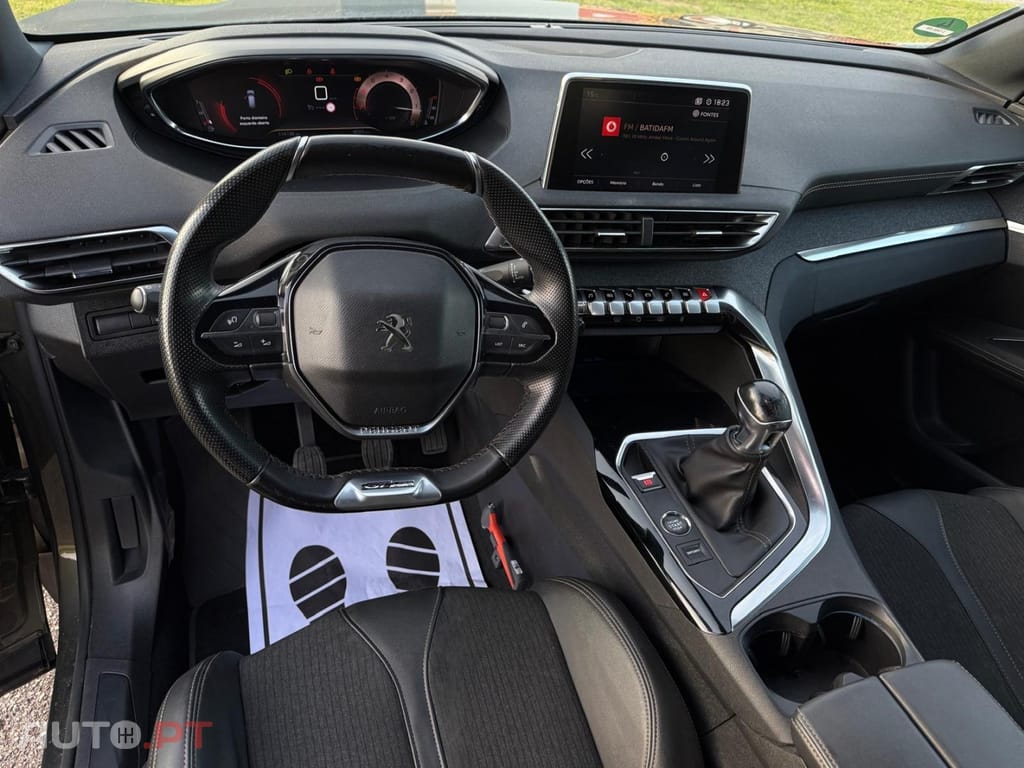 Peugeot 3008 1.2 PureTech GT Line