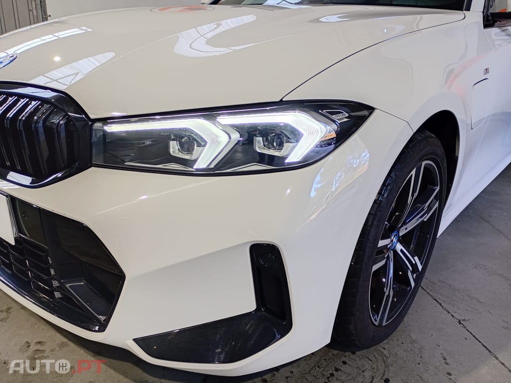 BMW 320 Touring Pack M