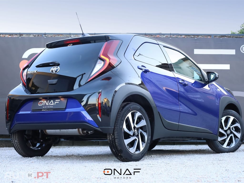 Toyota Aygo X 1.0 VVT-i Teamplayer