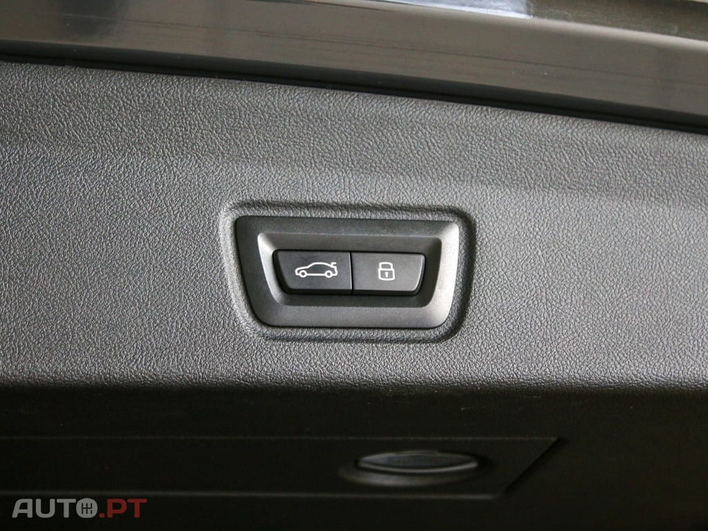 BMW i4 eDrive40 Pack Desportivo M