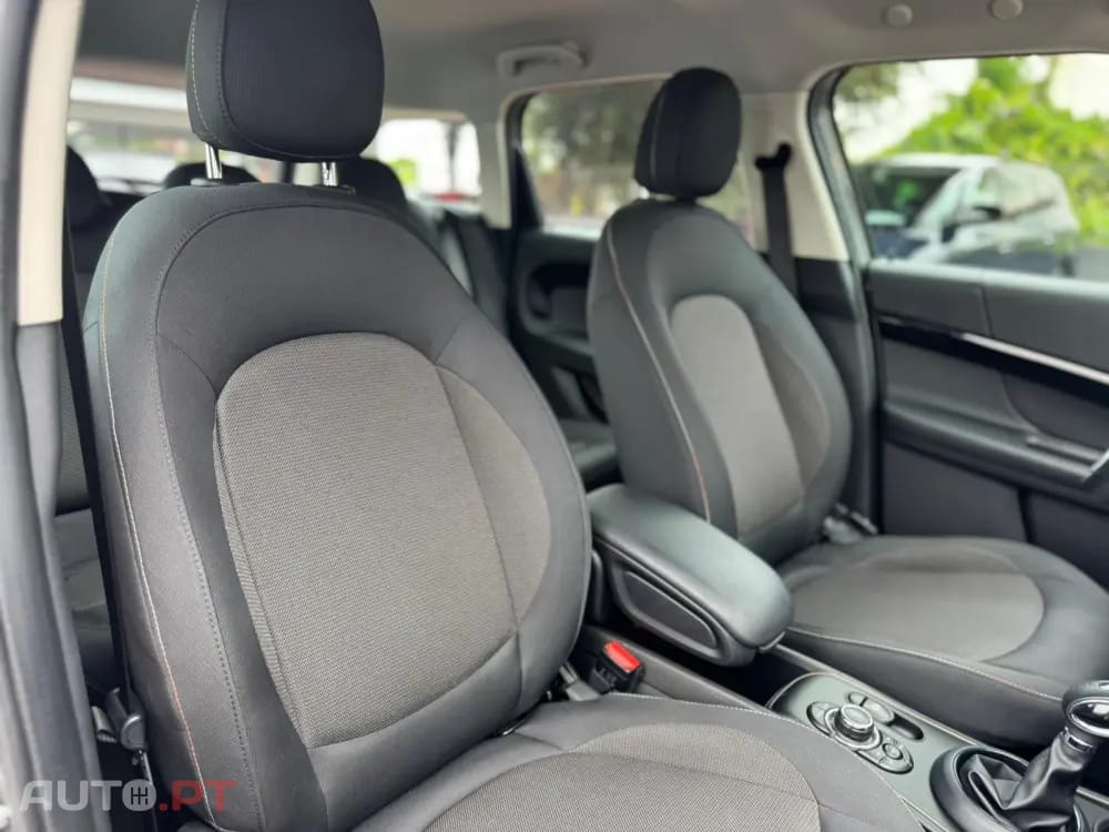 MINI Countryman Cooper SE All4 Aut. John Cooper Works