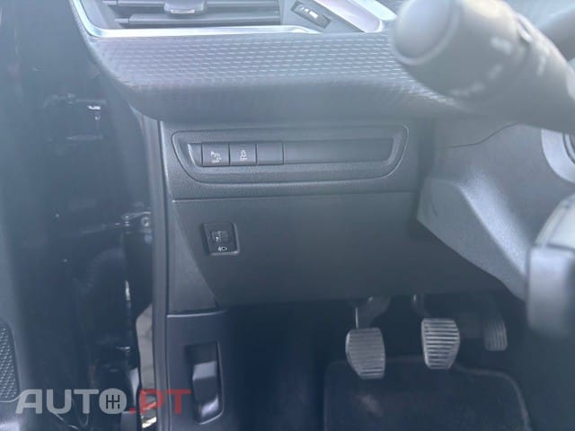 Peugeot 2008 1.6 BlueHDi Style