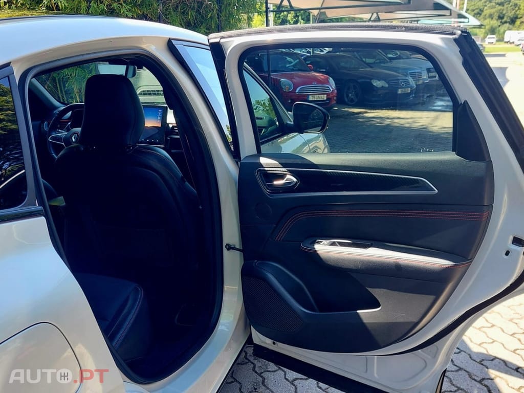 Renault Arkana 1.6 E-Tech R.S.Line