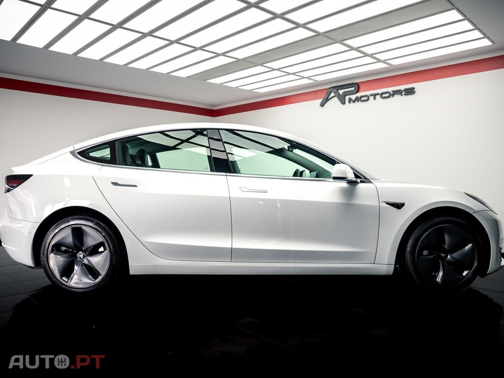 Tesla Model 3 Standard RWD Plus