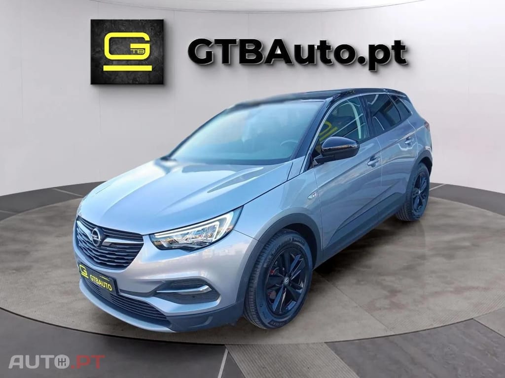 Opel Grandland (X) 1.2 Executive 