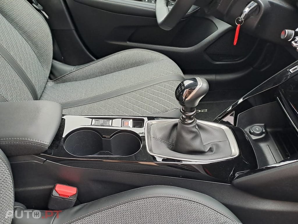 Peugeot 208 1.2 PureTech Allure