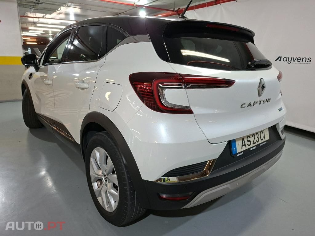 Renault Captur 1.6 E-Tech Plug-In Intens
