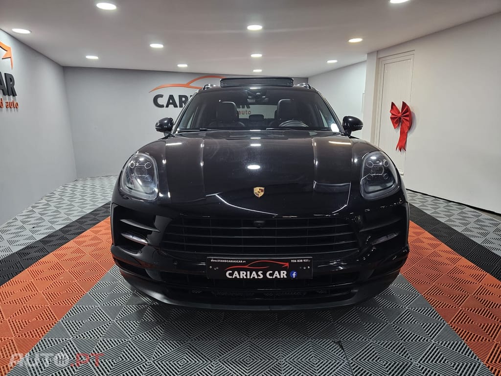 Porsche Macan Standard