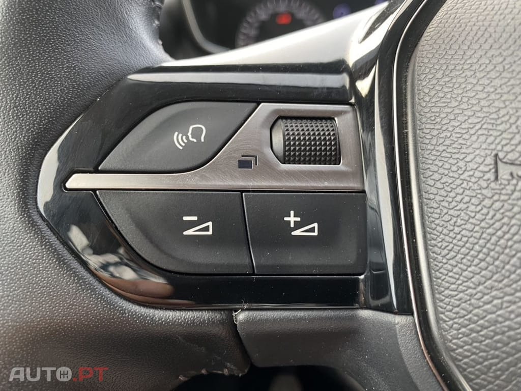 Peugeot 208 1.2 PureTech Allure