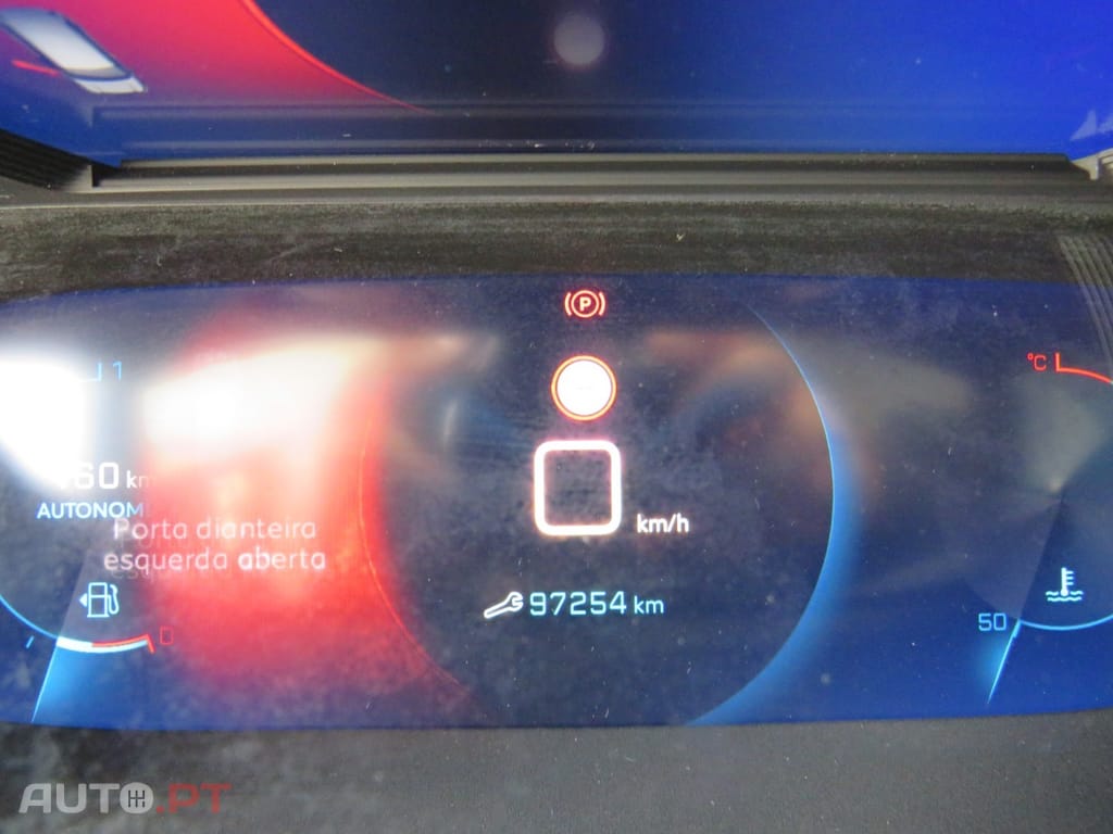 Peugeot 2008 1.5 BlueHDi Allure