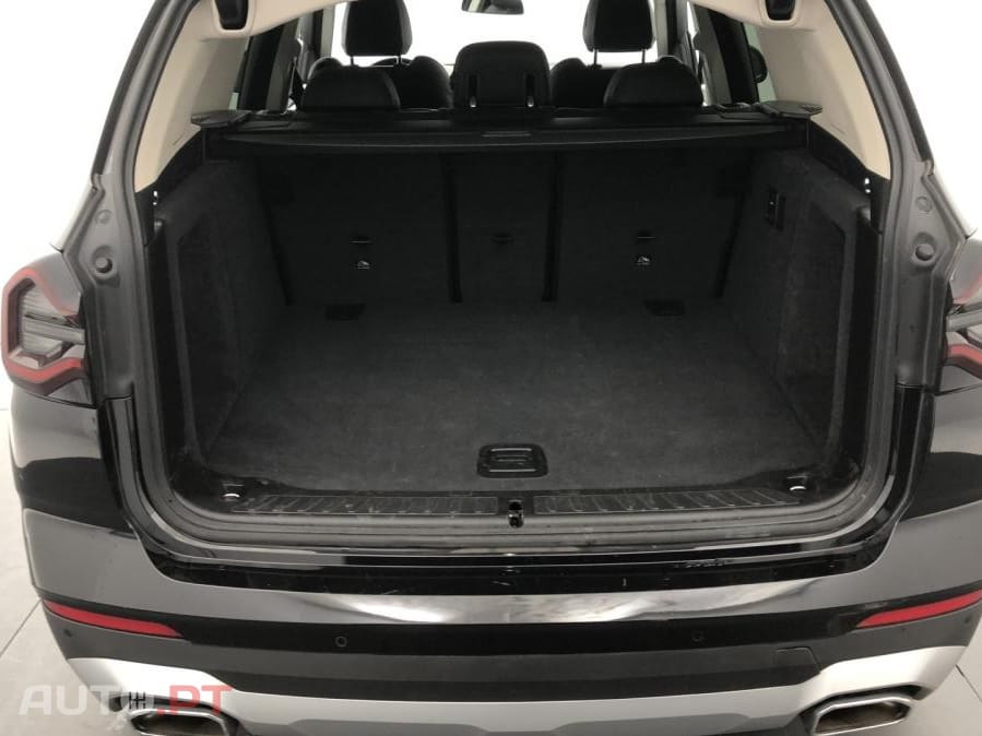 BMW X3 18 d sDrive Auto
