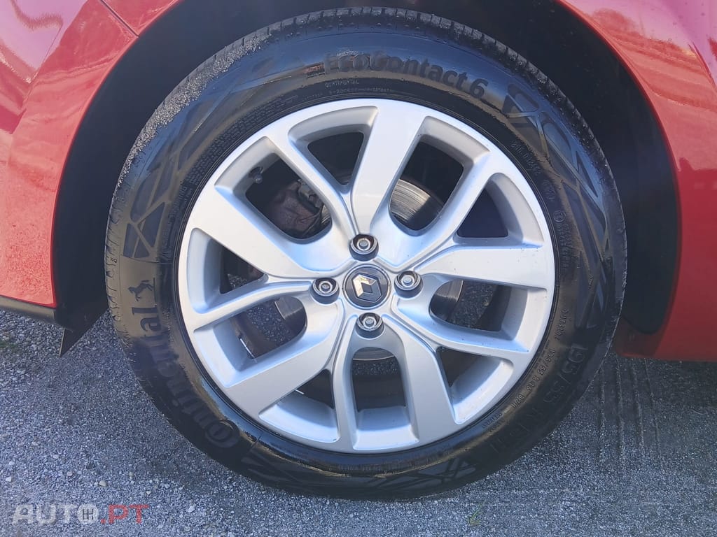 Renault Clio 0.9 TCe Limited Bi-Fuel