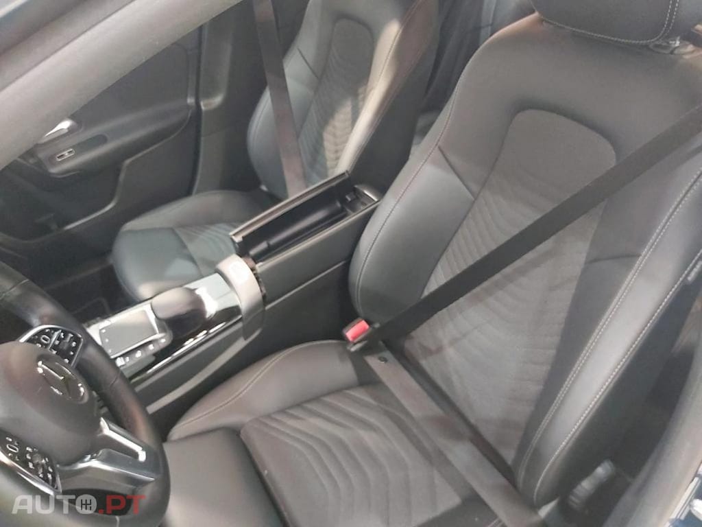 Mercedes-Benz A 250 e Style Plus